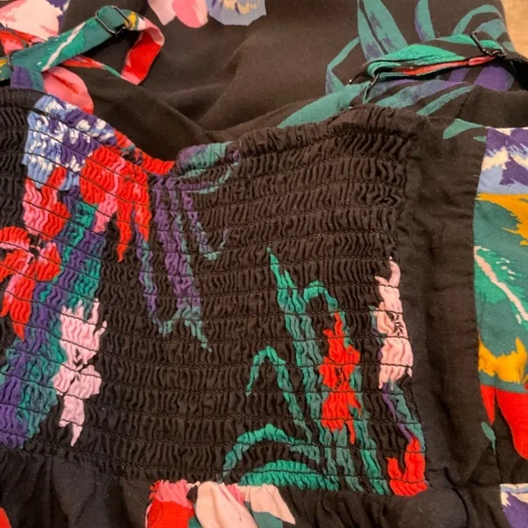 Old Navy Cami Black Floral Dress Sz XS Smocked Back Spaghetti Straps - Picture 10 of 13